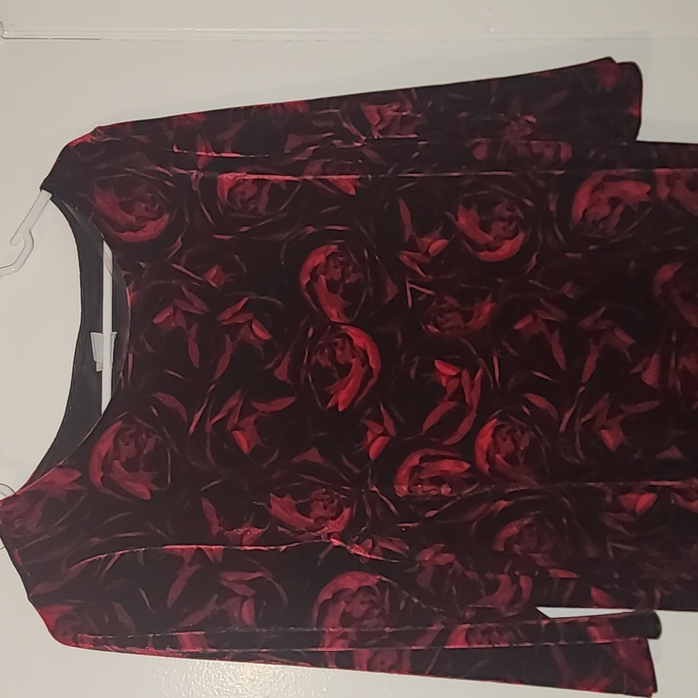Chico's Black and Red Floral Long Sleeve Dress